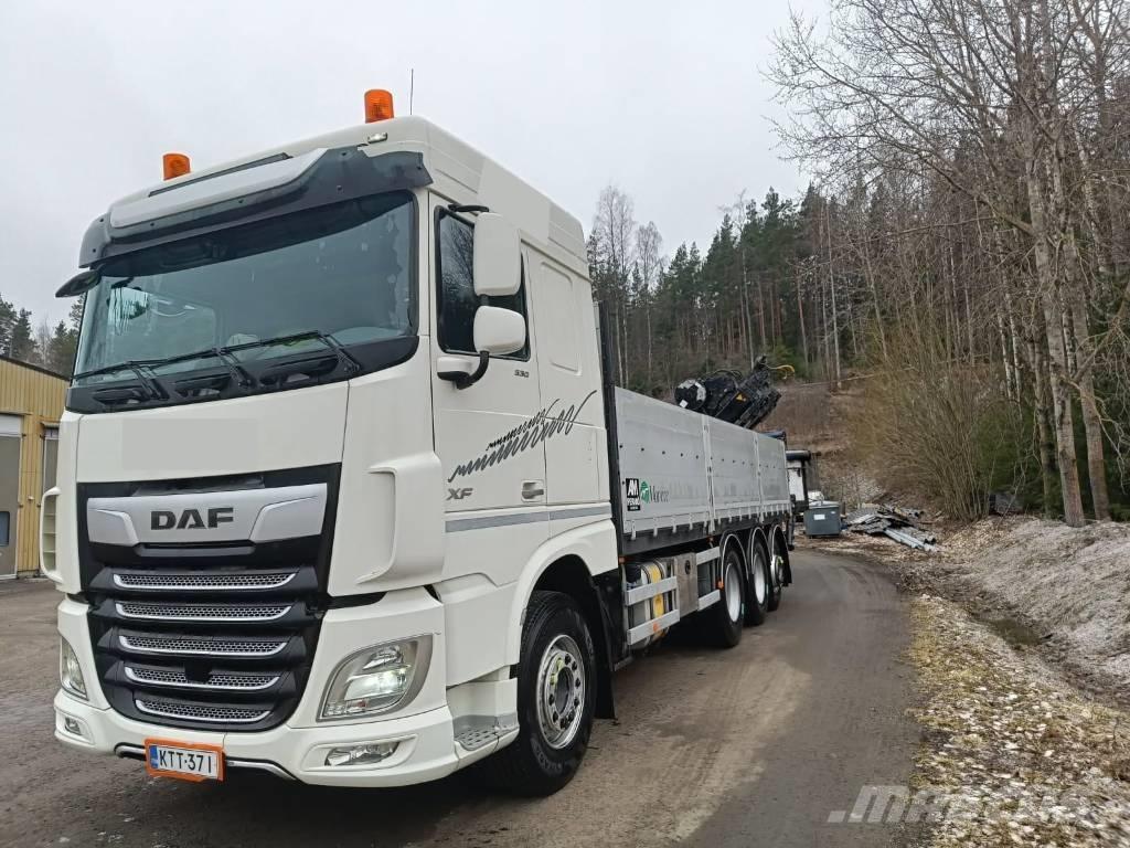 DAF XF 530 FAW Camioane cu macara