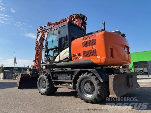 Hitachi ZX 140 W-5 Excavatoare cu roti