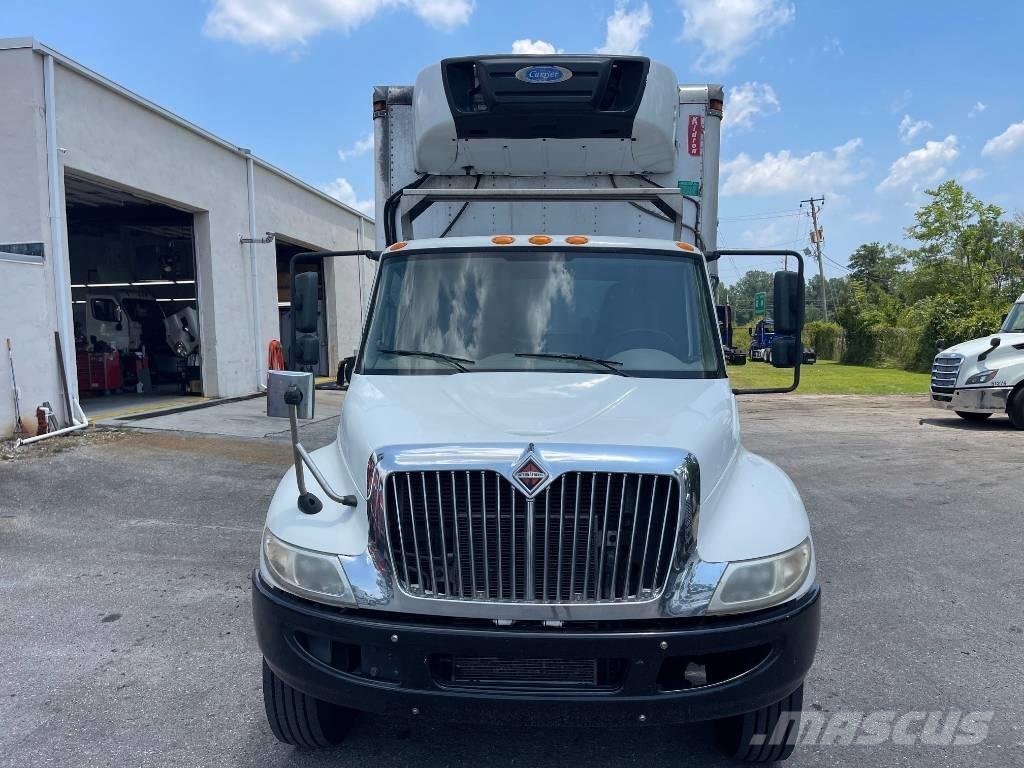 International 4300 Camion cu control de temperatura