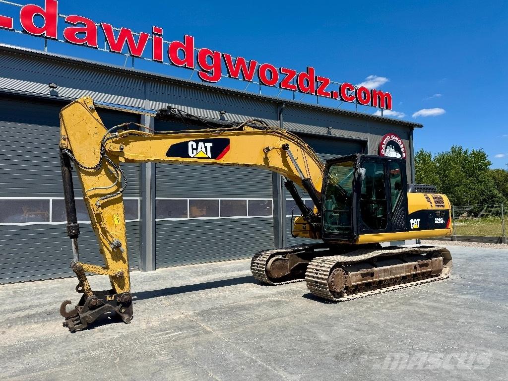 CAT 323 D LN Excavatoare pe șenile
