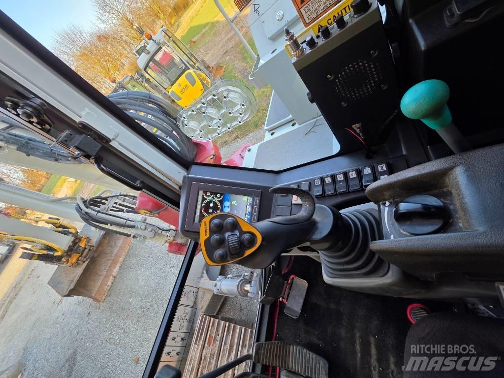 Takeuchi TB 2150 Excavatoare pe șenile
