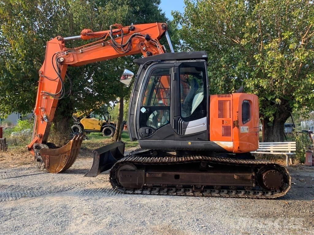 Hitachi ZX 135 US-5B Excavatoare pe șenile
