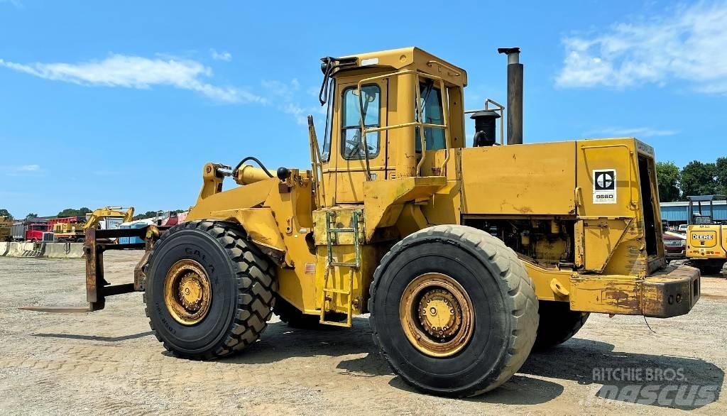 CAT 966 D Incarcator pe pneuri