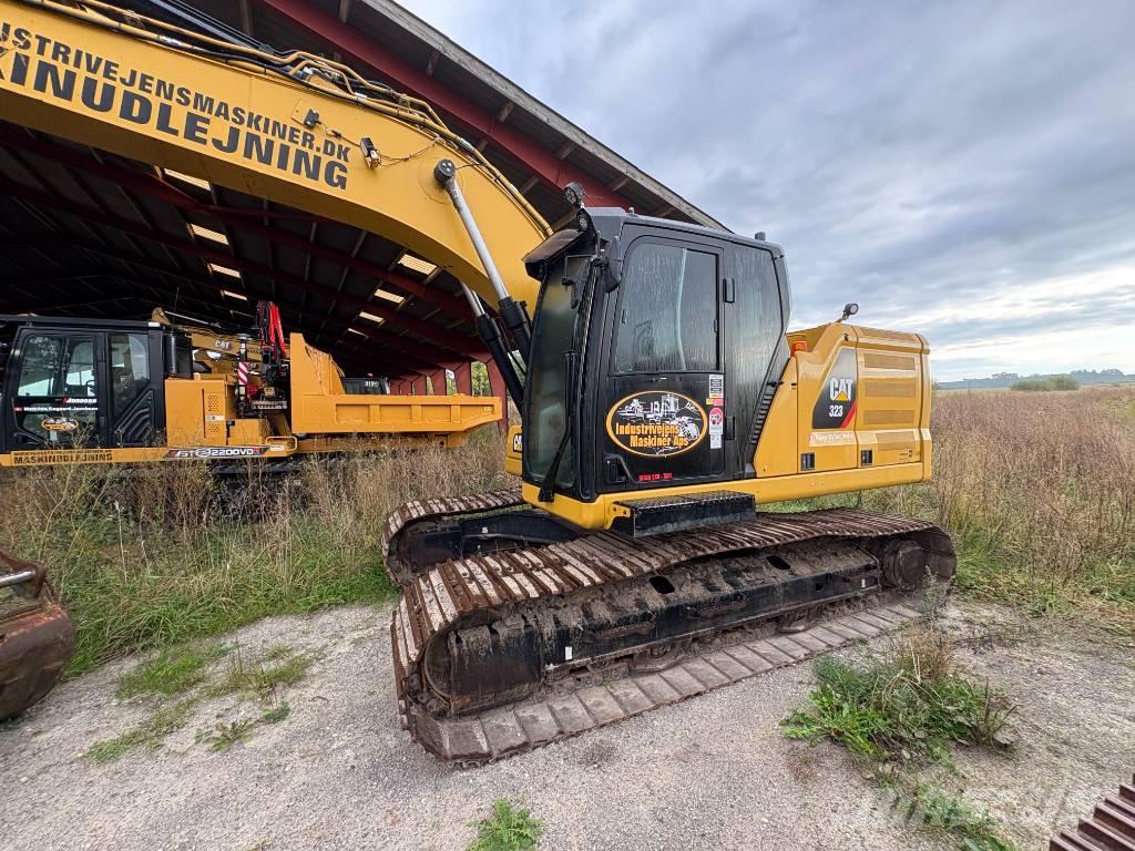 CAT 323 NG - nextgen Excavatoare pe șenile
