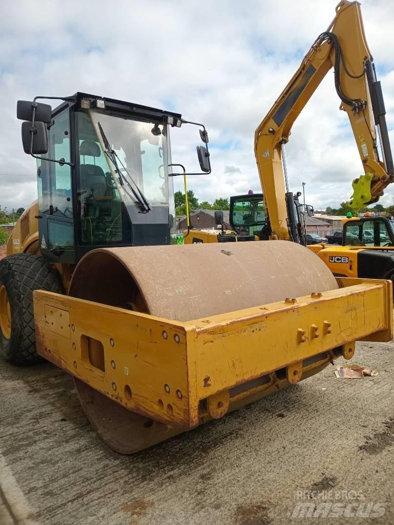CAT CS 66 B Compactoare monocilindrice