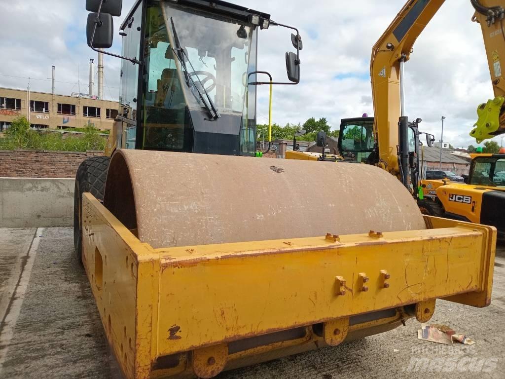 CAT CS 66 B Compactoare monocilindrice