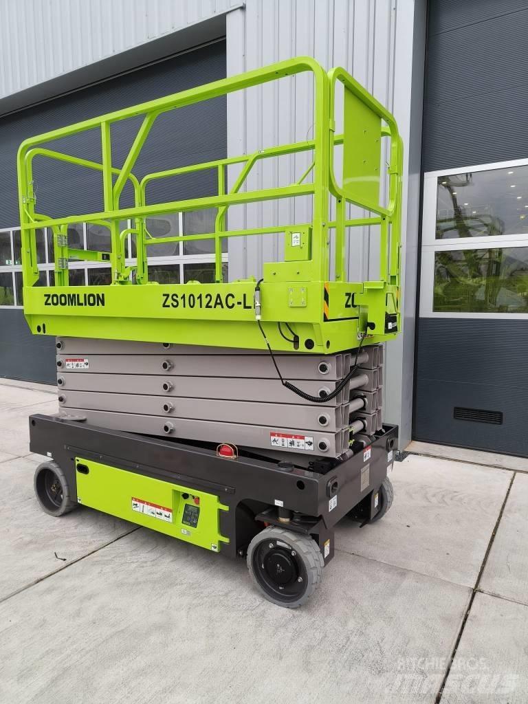 Zoomlion 1012AC-LI Platforme foarfeca