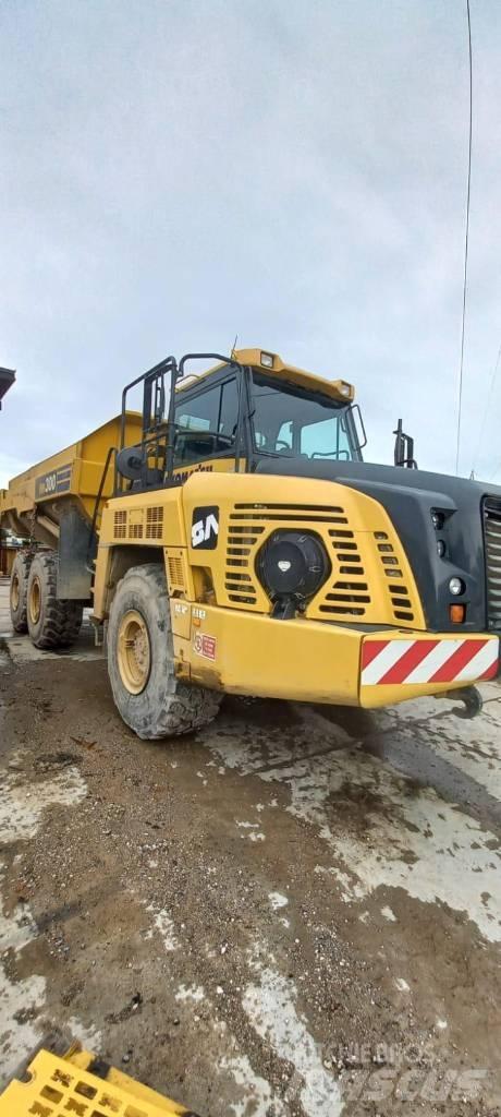 Komatsu HM300-5 Transportoare articulate
