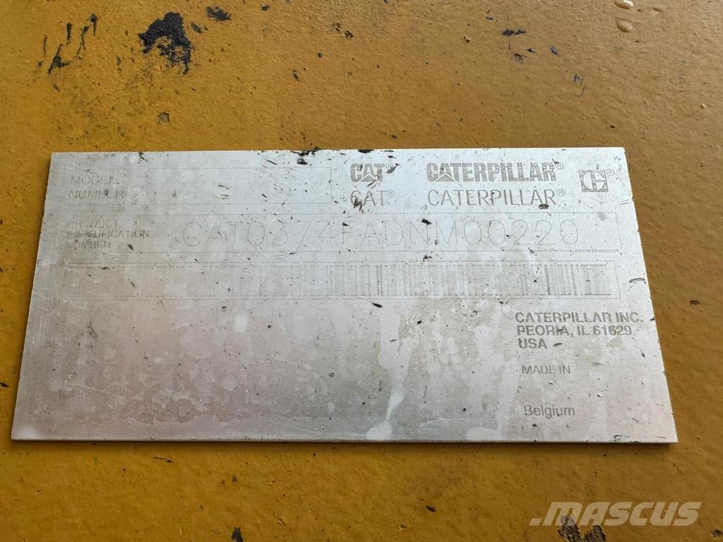 CAT 374FL Excavatoare pe șenile
