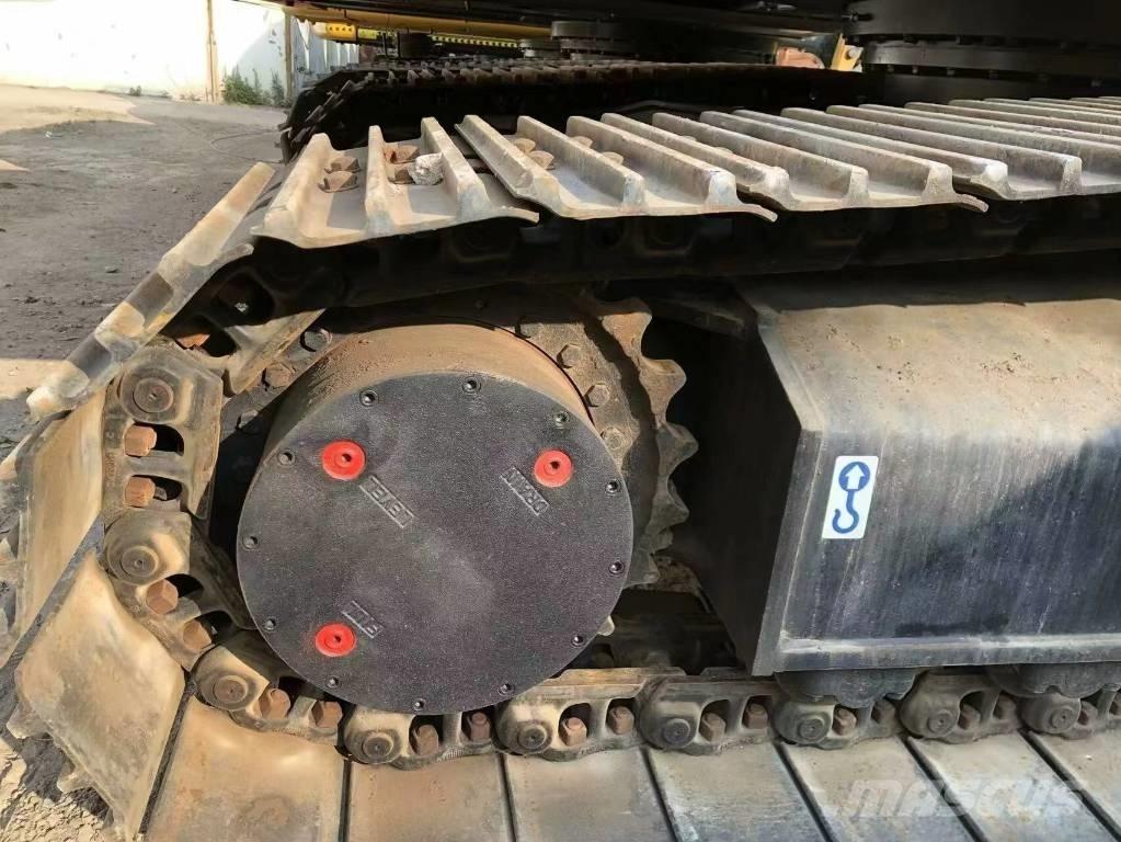 Sany 215C Excavatoare pe șenile
