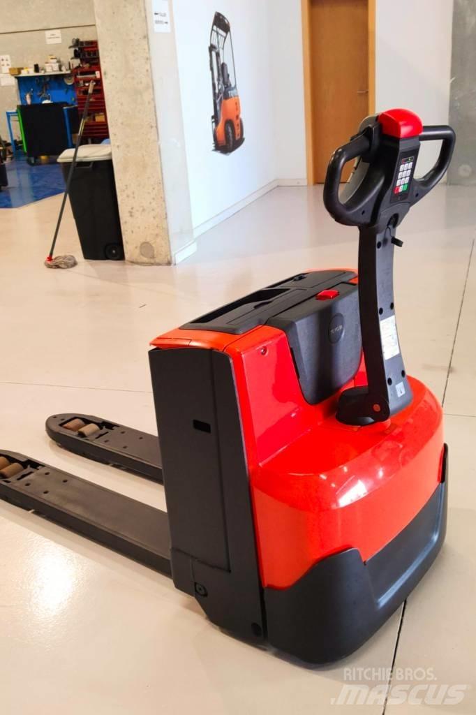 BT LWE 180 Transpaleta manuala