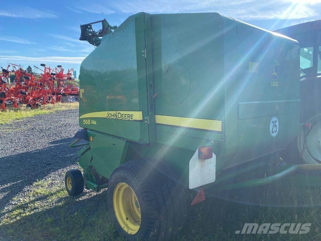 John Deere 568 Masina de balotat cilindric