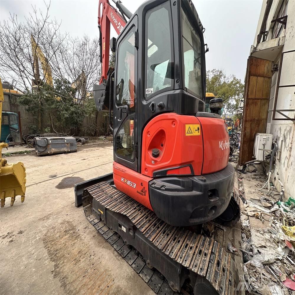 Kubota KX 163 Excavatoare pe șenile
