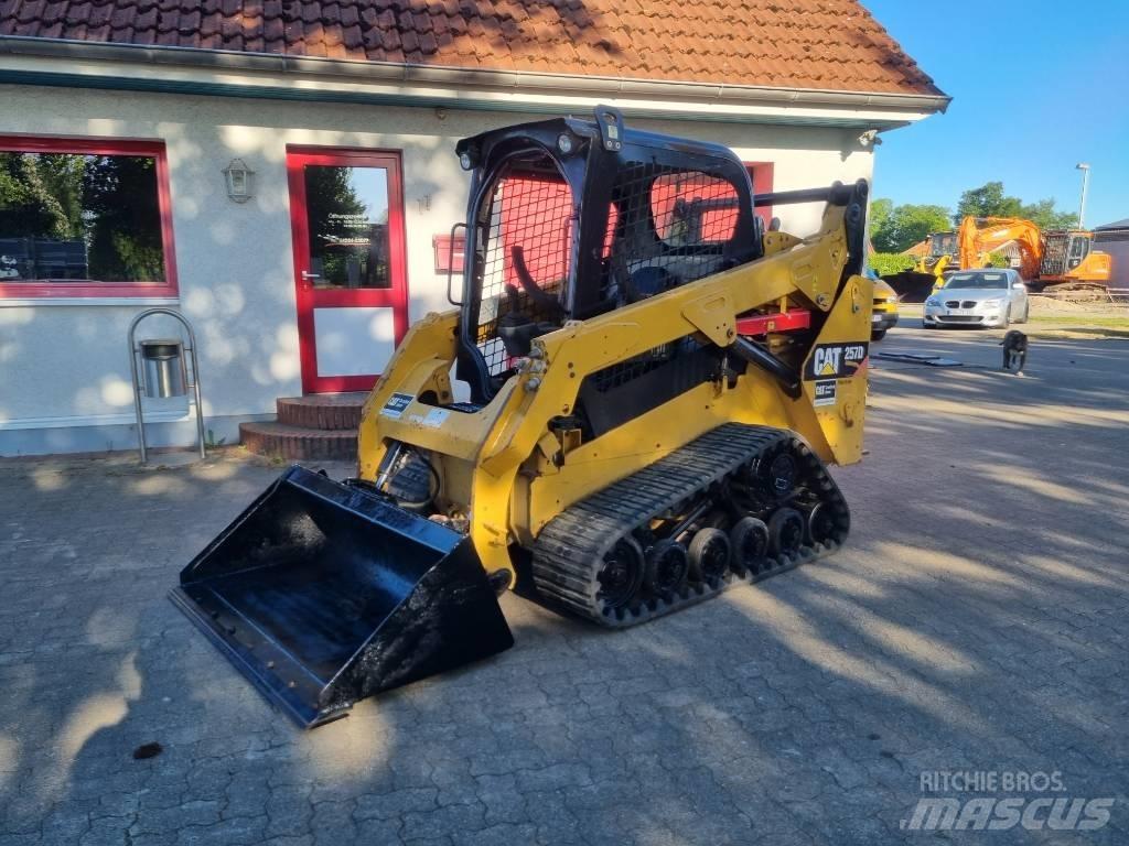 CAT 257 D Mini incarcator