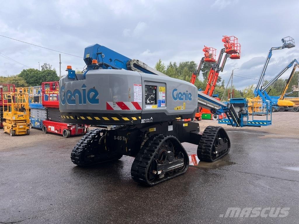 Genie S 65XC TRAX Nacele cu brat articulat