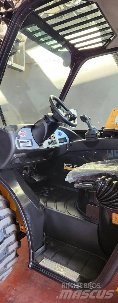 JCB 520-40 Stivuitoare telescopice