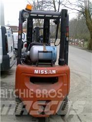 Nissan PD01A18PQ Stivuitor GPL