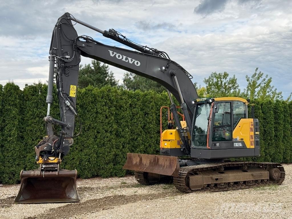 Volvo ECR 235 EL Excavatoare pe șenile
