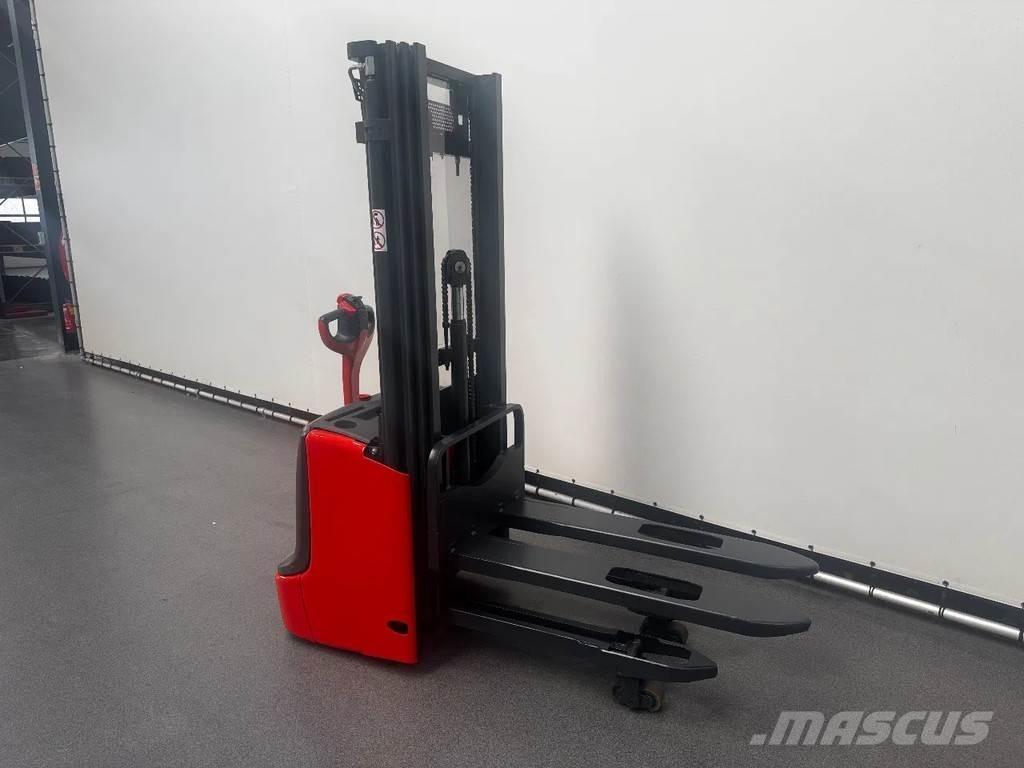 Linde L 12 I Transpaleta manuala
