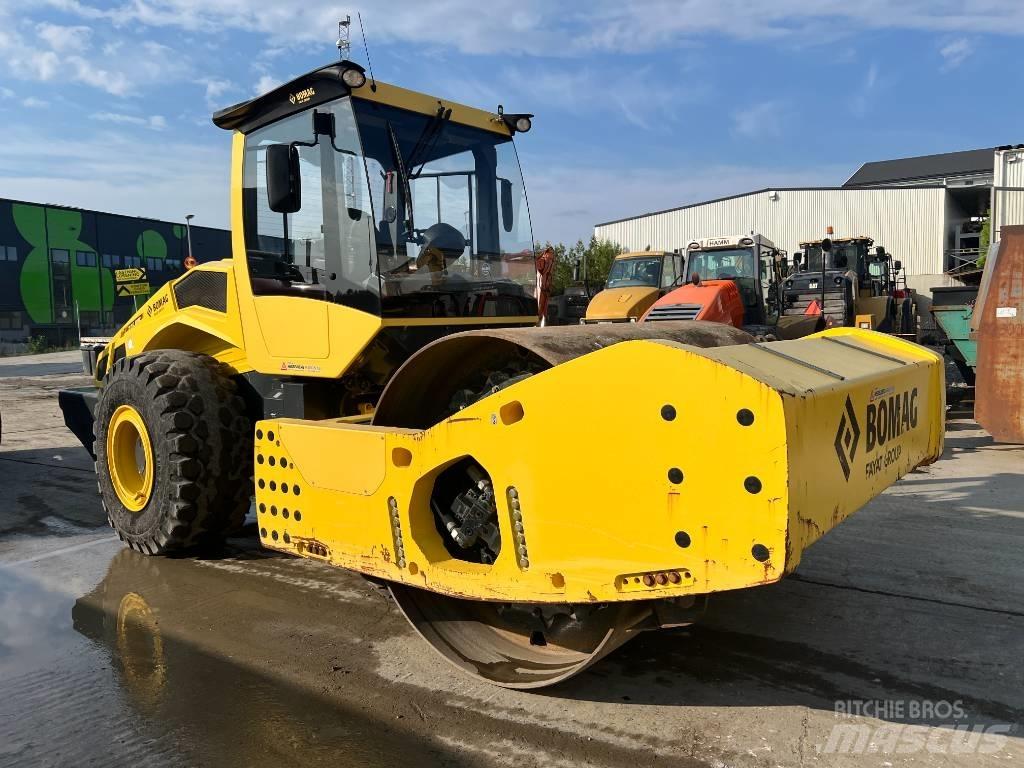Bomag BW 226 BVC-5 Compactoare monocilindrice