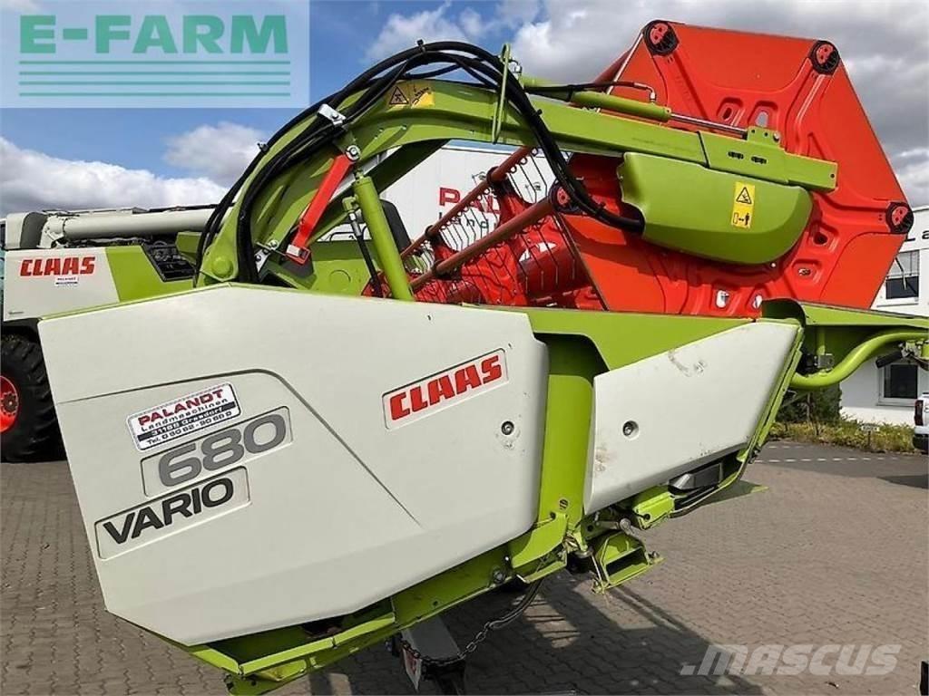 CLAAS trion 650 Combine de secerat