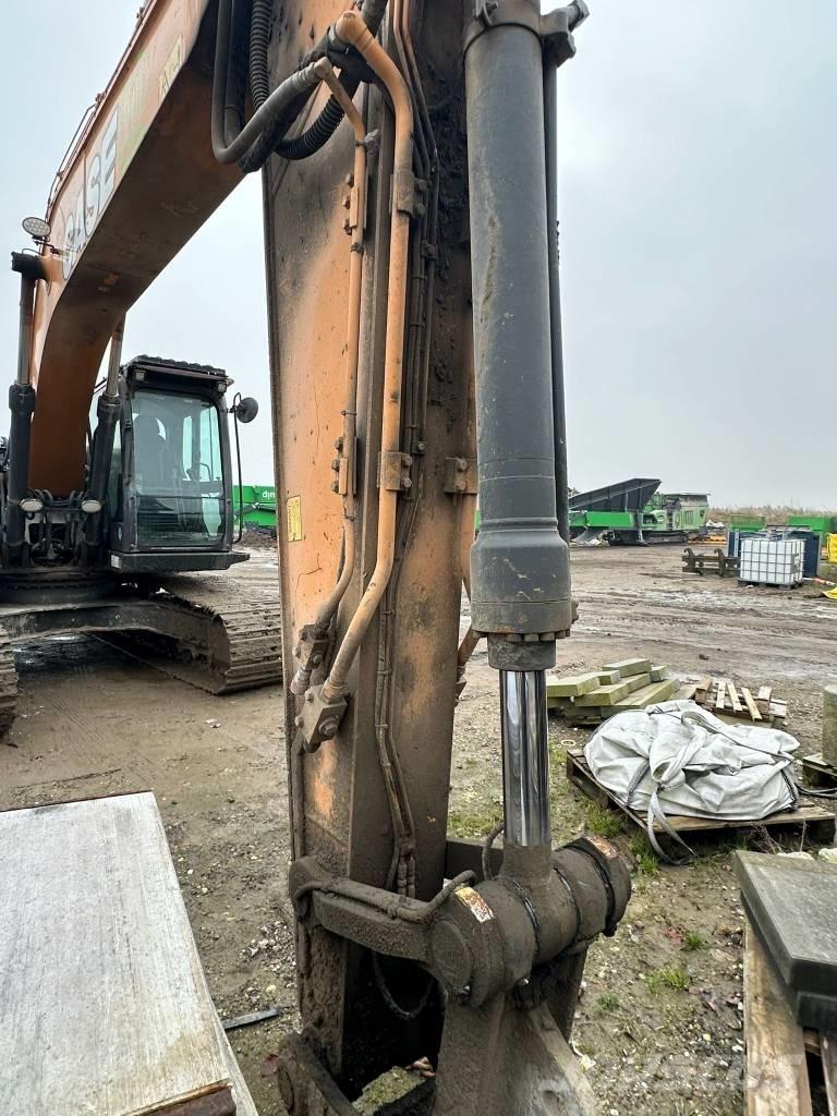 CASE CX 210 D Excavatoare pe șenile
