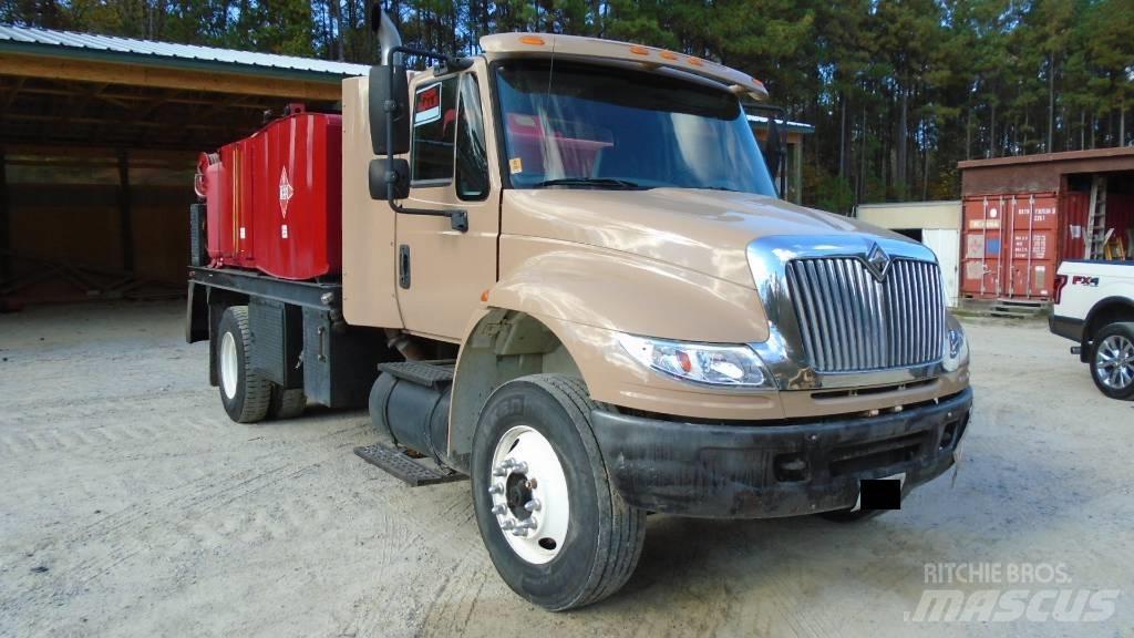 International 8500 Cisterne