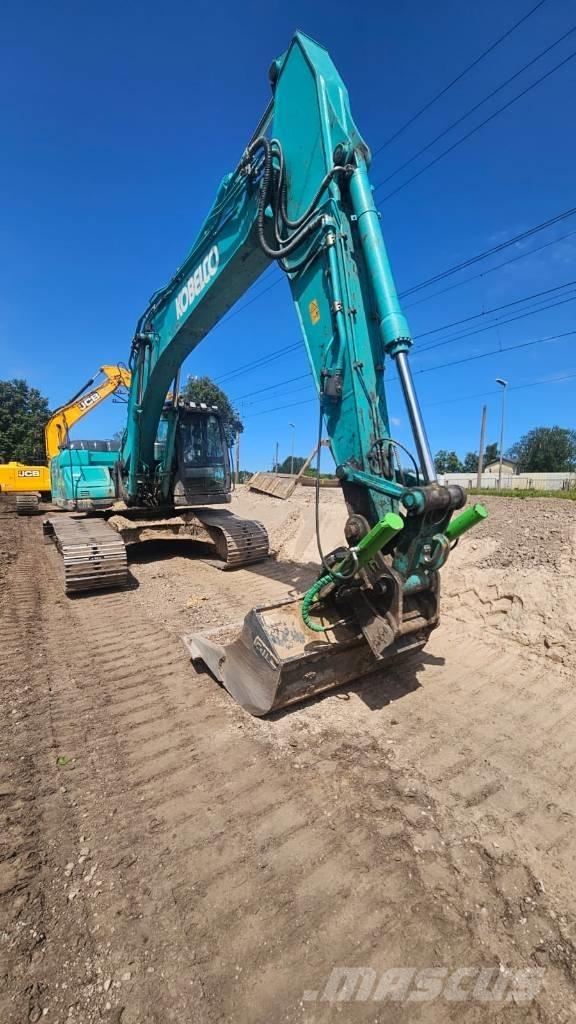 Kobelco SK 210 LC Excavatoare pe șenile
