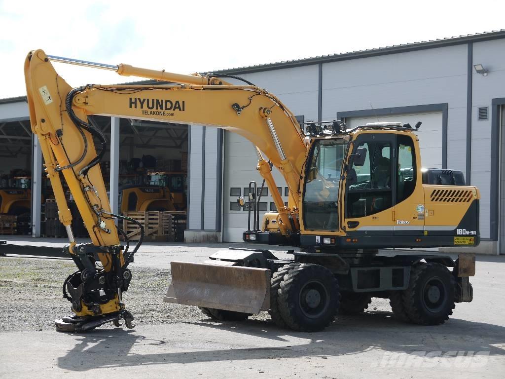 Hyundai R 180 W-9A Excavatoare cu roti