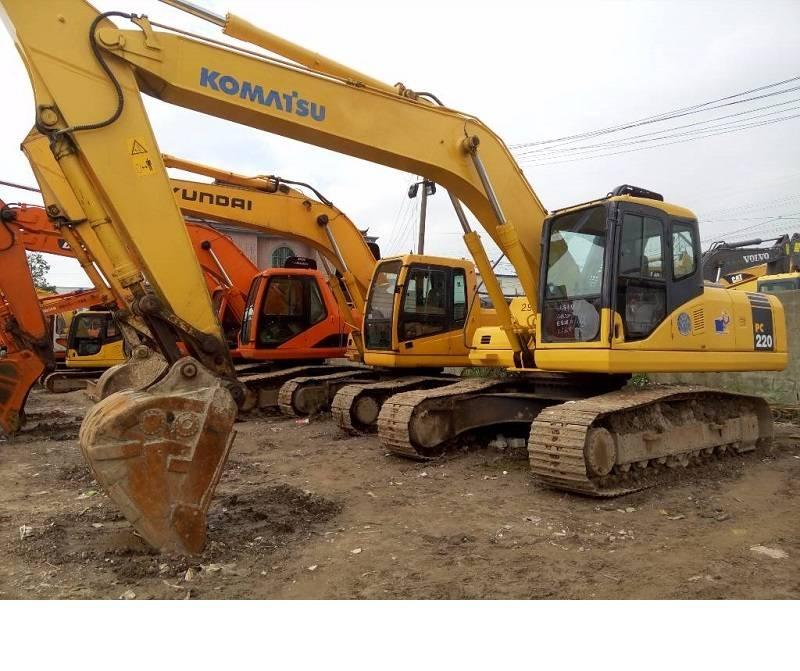 Komatsu pc220-7 Excavatoare pe șenile
