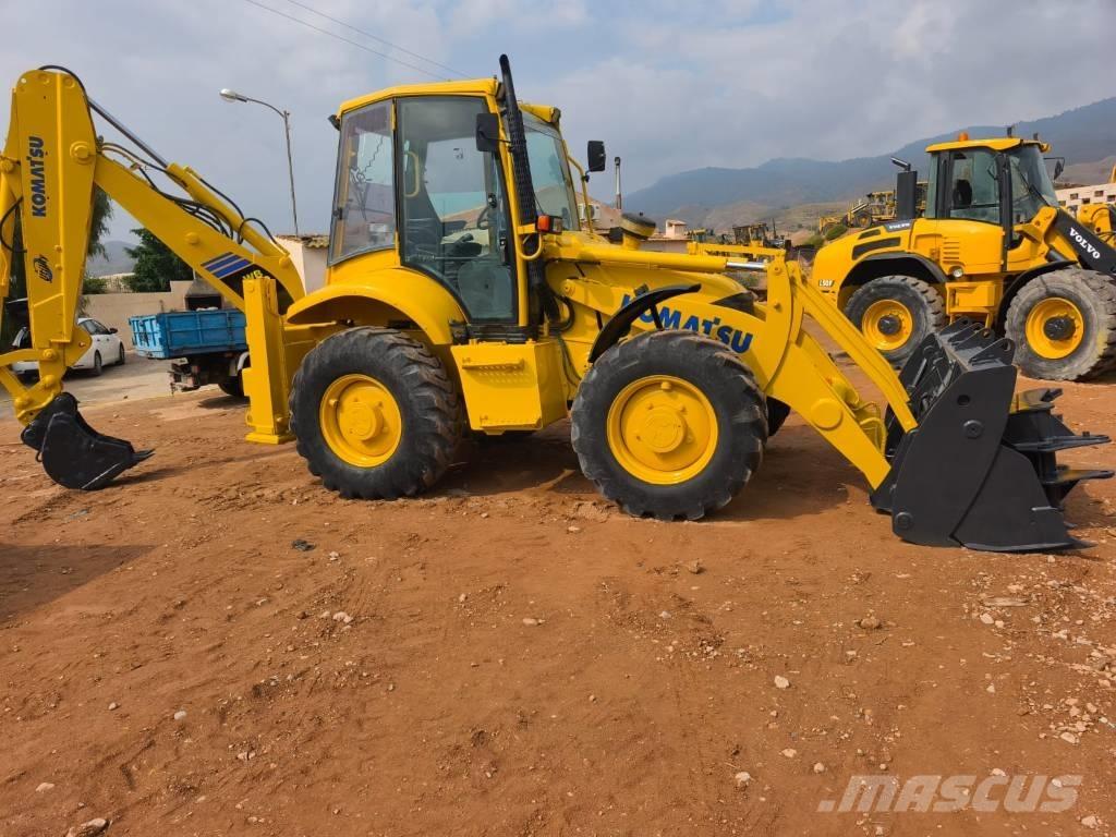 Komatsu WB 97 S-2 Buldoexcavatoare