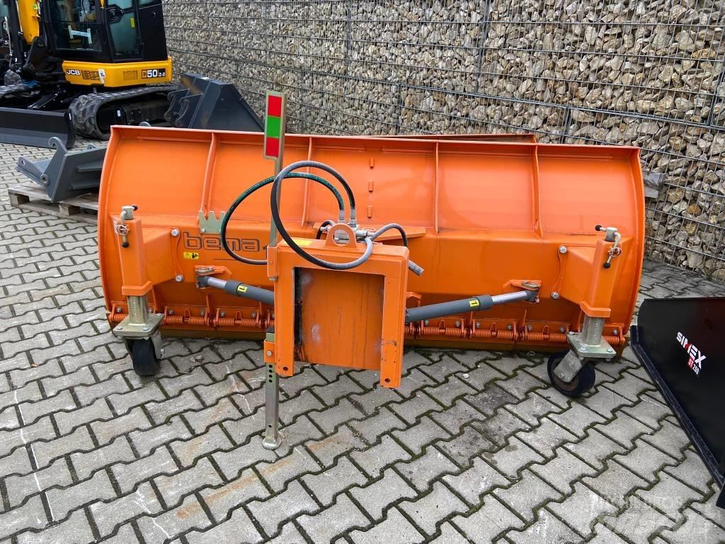 Bema 1100 Utilaje întreţinere terenuri - Altele