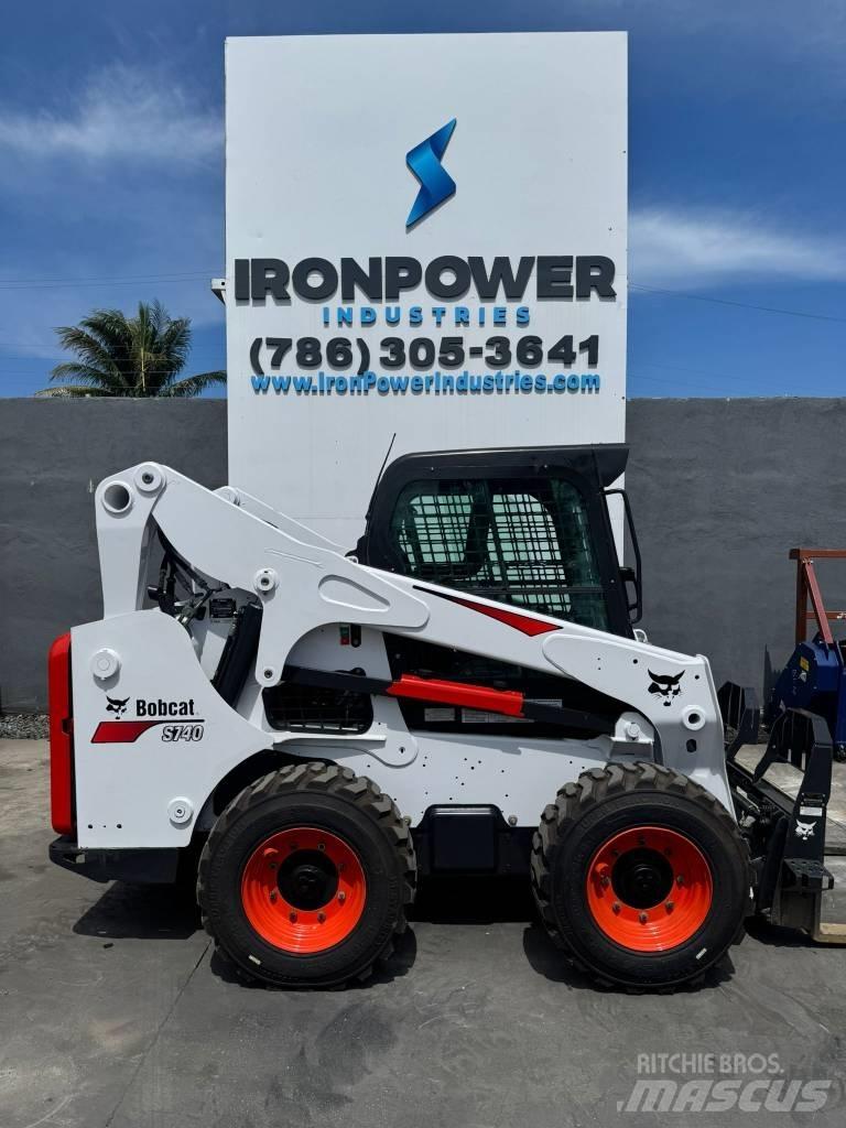 Bobcat S 740 Mini incarcator