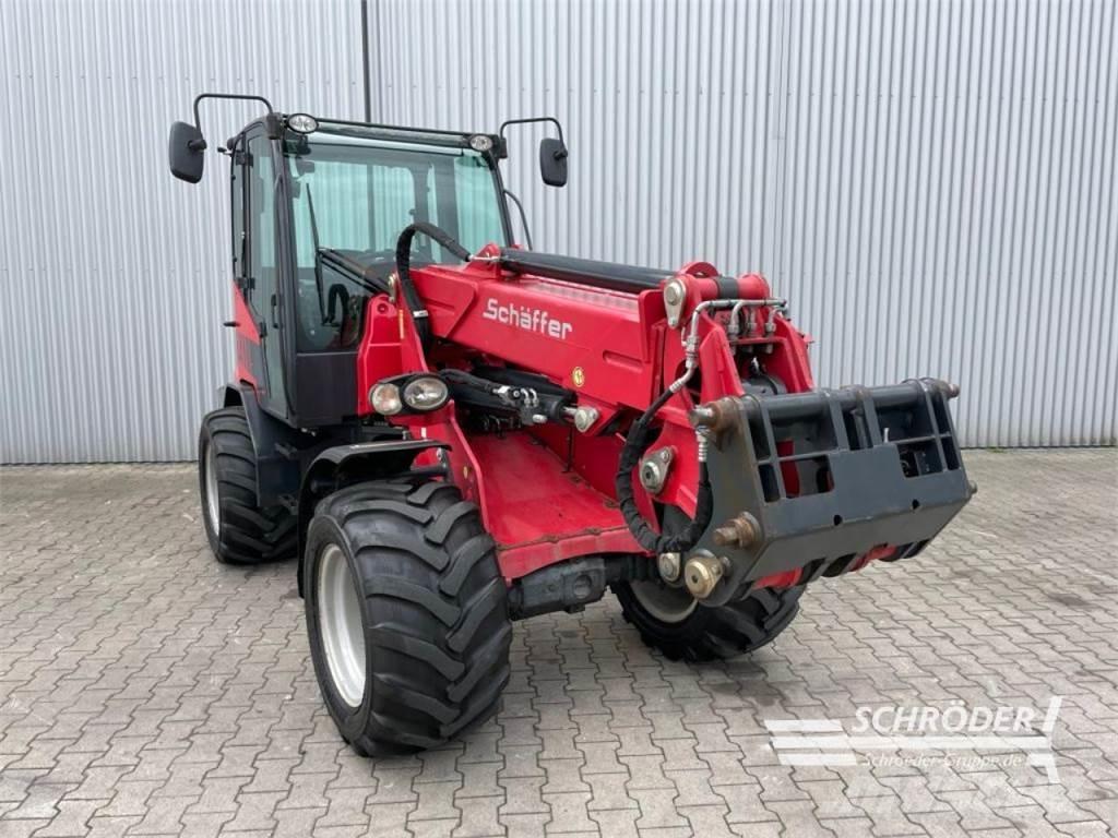 Schäffer 6680 T Incarcator pe pneuri