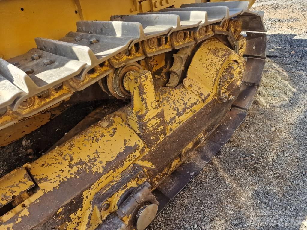CAT D 6 D Buldozere pe senile
