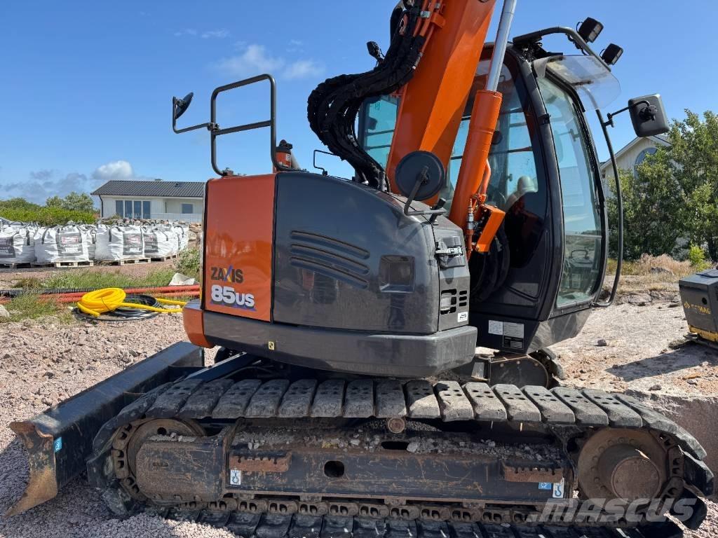 Hitachi ZX 85 US-6 Excavatoare 7t - 12t