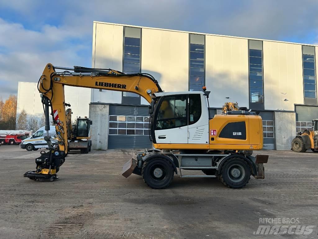 Liebherr A 918 Excavatoare cu roti