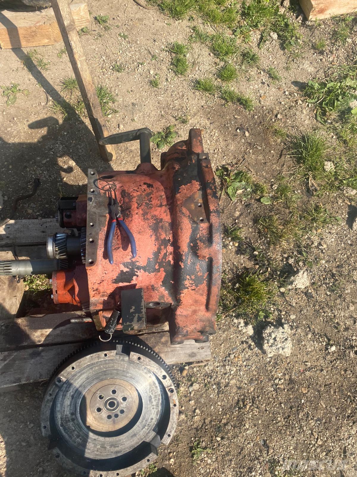 Zetor CRYSTAL Tractoare forestiere