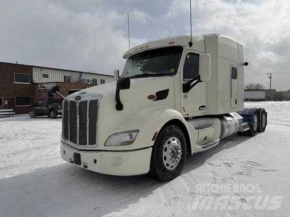 Peterbilt 579 Autotractoare