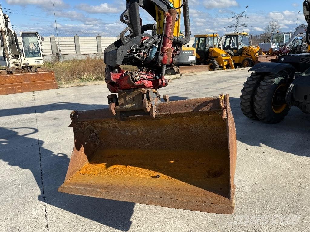 JCB Hydradig Excavatoare cu roti