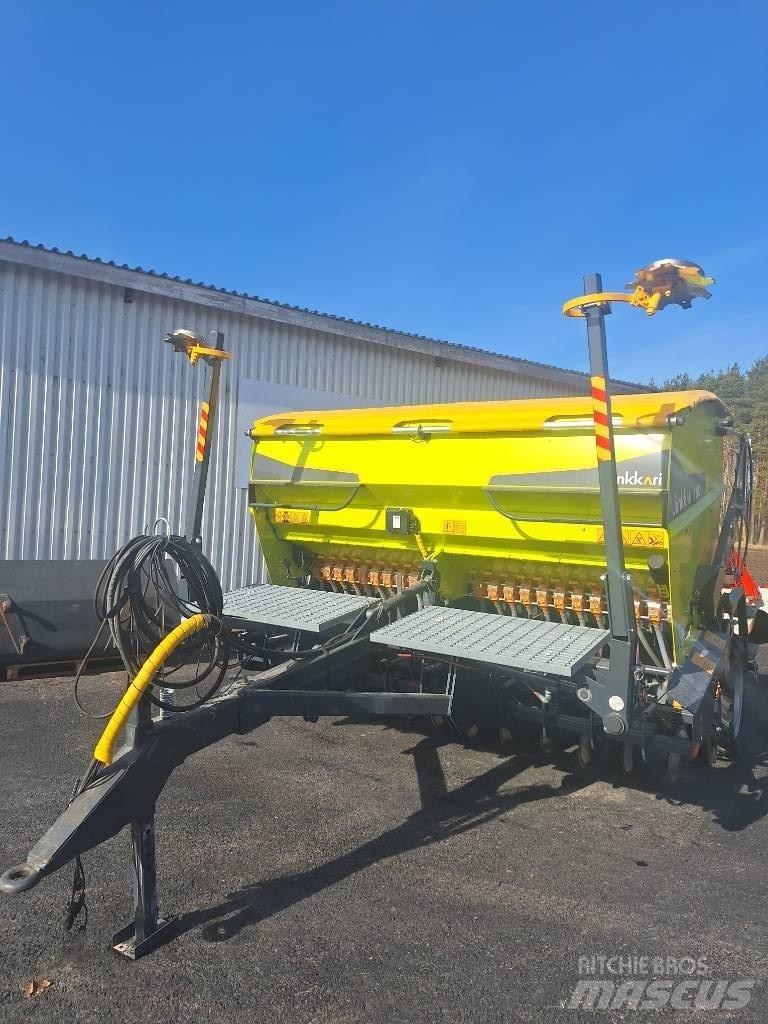 Junkkari S300 Plus Semanatoare