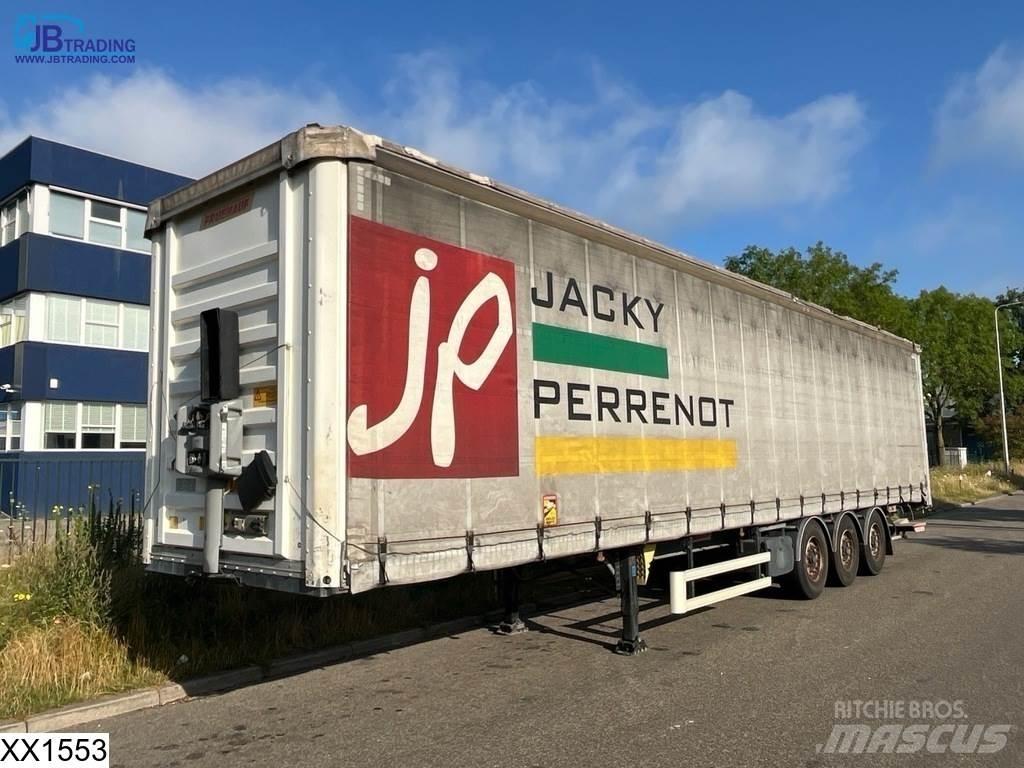 Fruehauf Tautliner Semi-remorca speciala