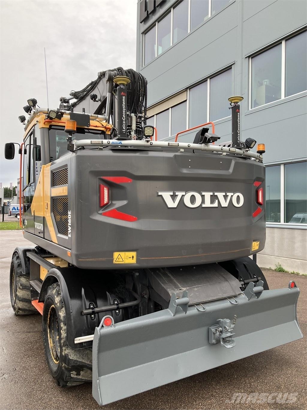 Volvo EW 160 E Excavatoare cu roti