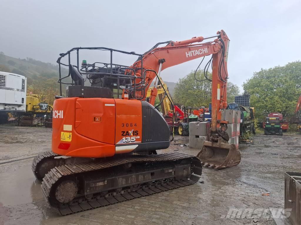 Hitachi ZX 135 US-6 Excavatoare pe șenile
