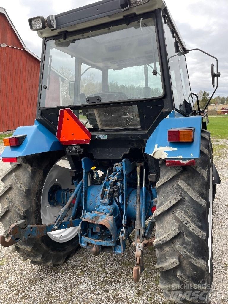 Ford 4830 Tractoare