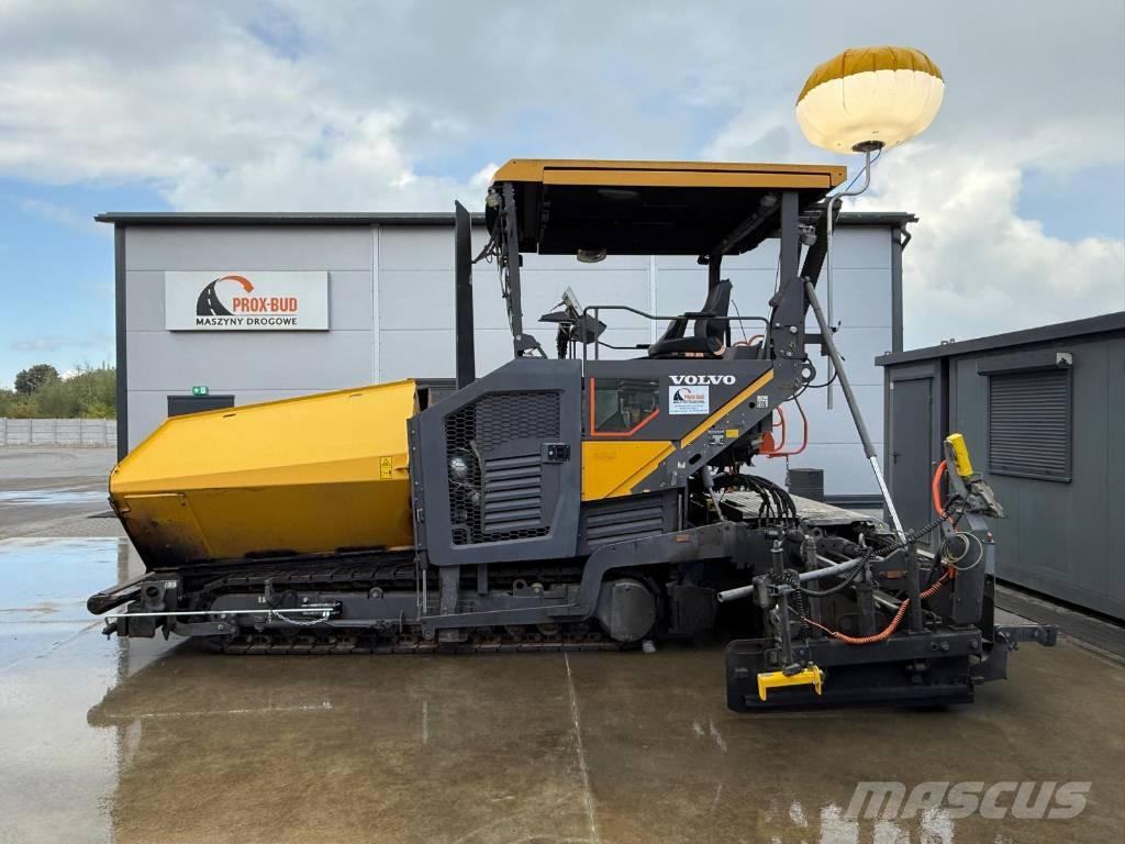 Volvo P 7820 D Pavatoare asfalt