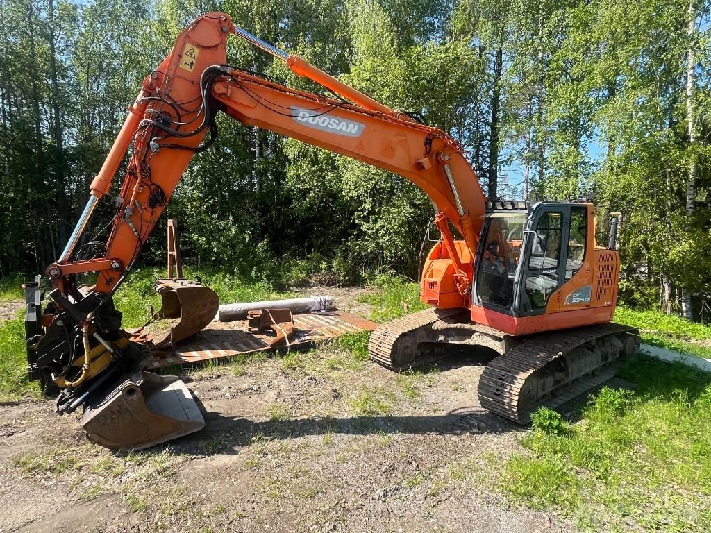 Doosan DX 235 LCR Excavatoare pe șenile
