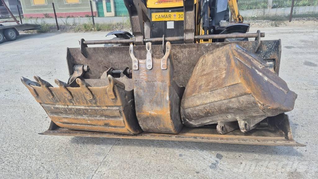 JCB 3 CX Buldoexcavatoare