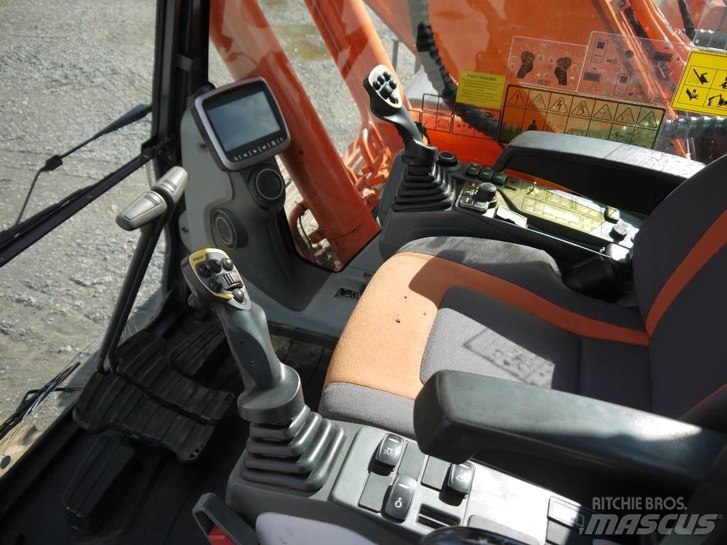 Doosan DX 225 LC-3 Excavatoare pe șenile
