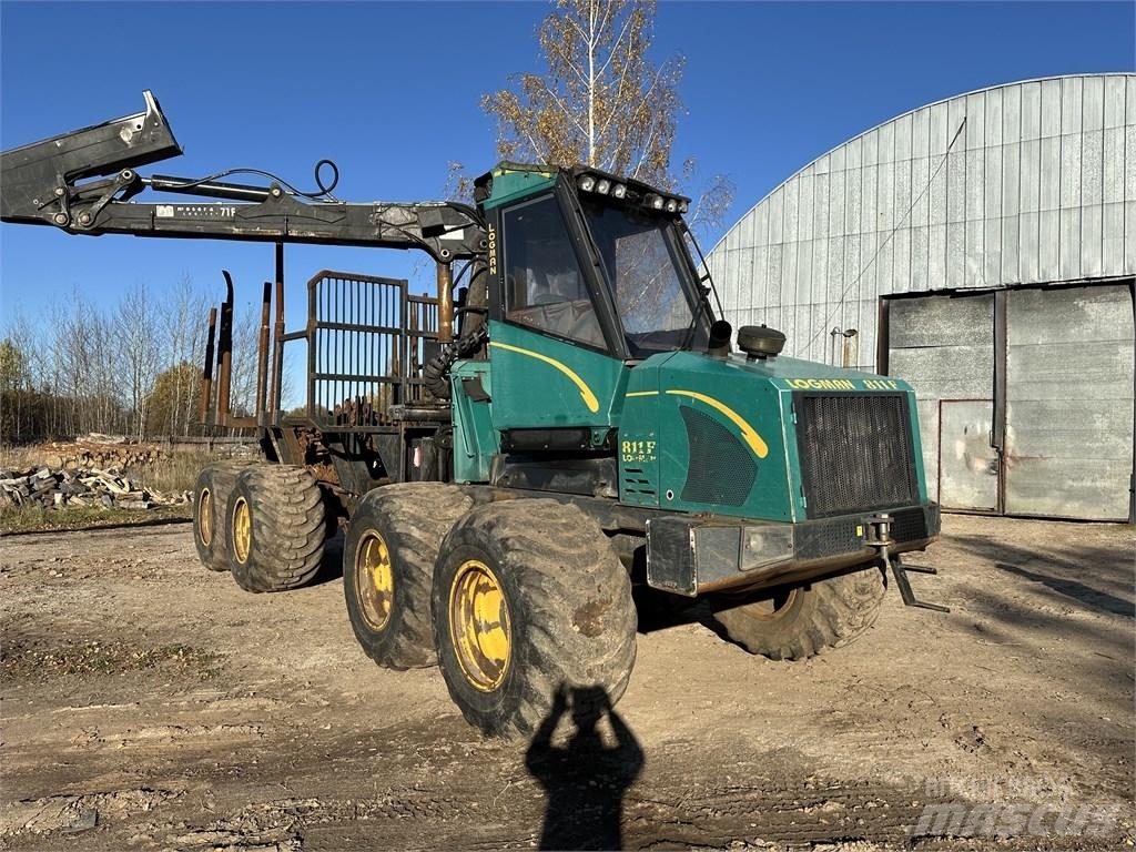 Logman 811F Transportoare